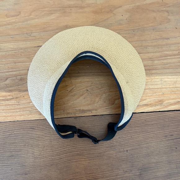 VISOR HAT - Picture 3 of 5